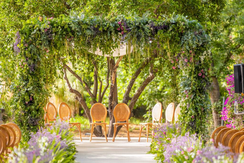 63EA6FA8-816F-47B0-955C-67B4D89C98A5